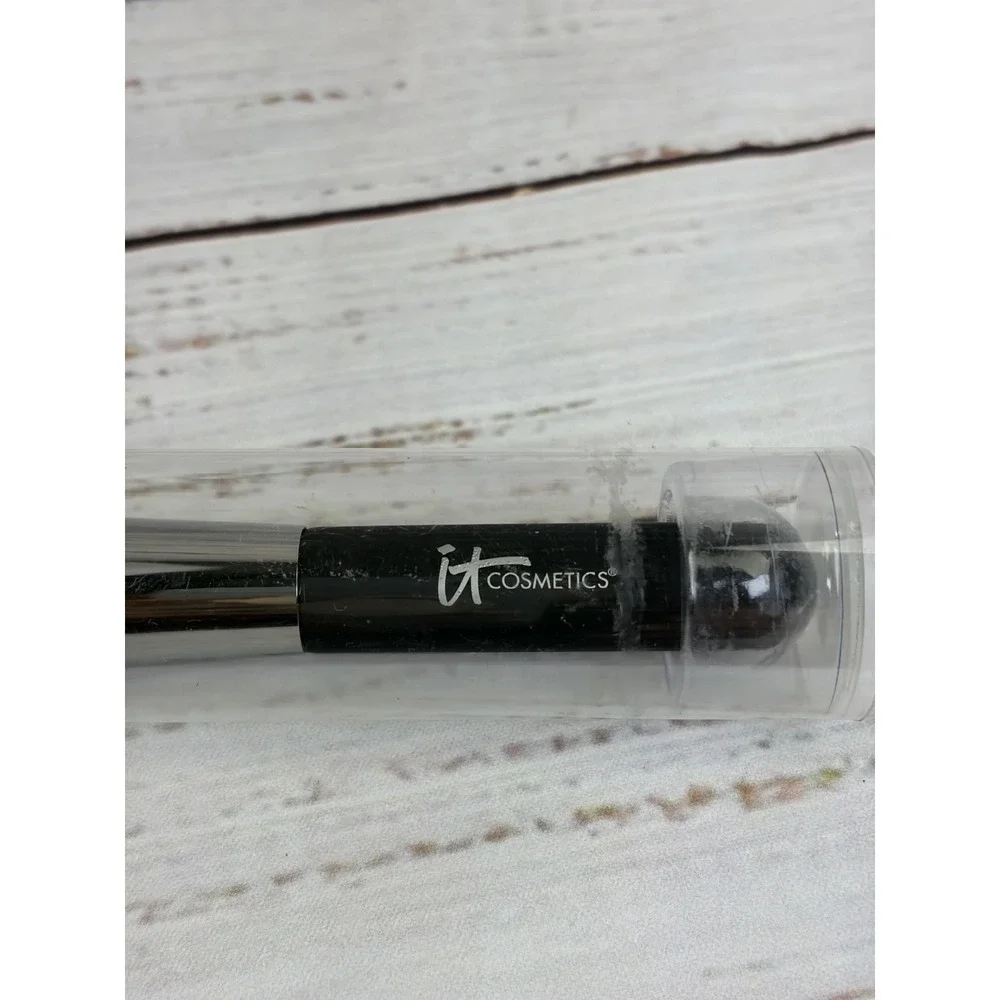 IT COSMETICS HEAVENLY LUXE WAND BALL POWDER BRUSH #8 (NIB/Sealed)